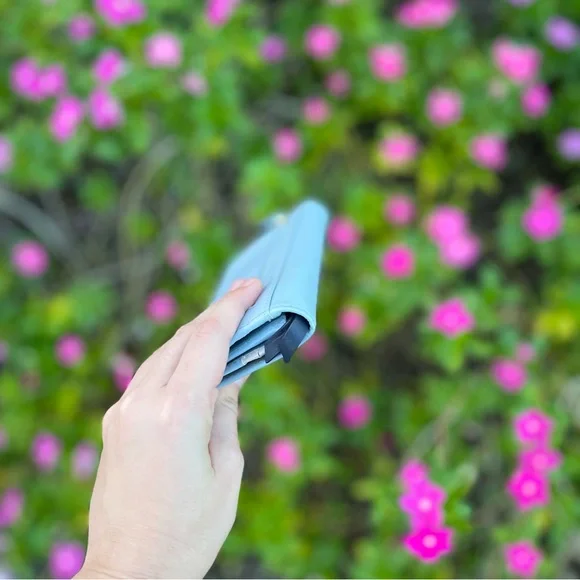 Radley London Dog Outline Blue Wallet - Picture 4 of 16